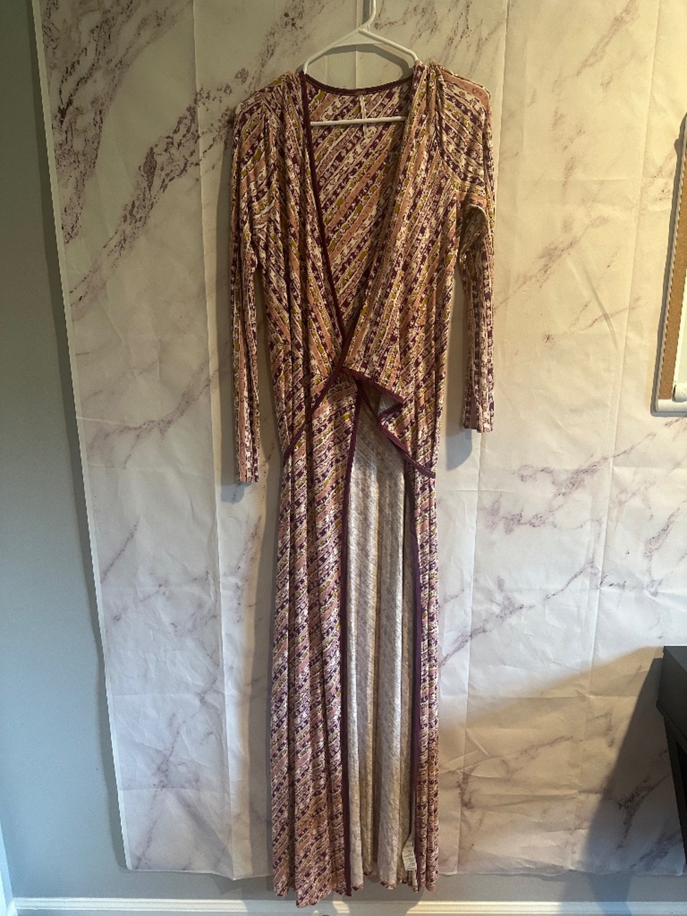 FREE PEOPLE FLORAL GEOMETRIC PRINT OPEN FRONT TIE DUSTER TOP PINK/MAROON MEDIUM